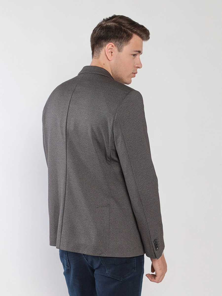 Пиджак однобортный приталенного кроя темно-коричневого цвета